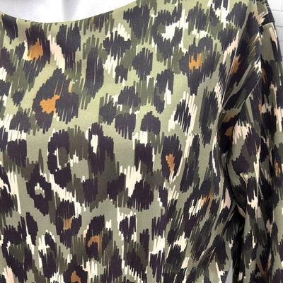 **HOY** Vestido de media manga tipo animal print PESCARA color Verde, negro y beige Talla XL (pequeña)
