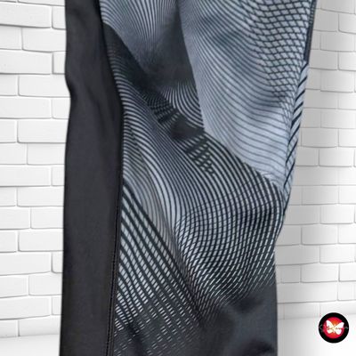 **HOY** Mallas deportivas DOMYOS color Negro y gris Talla M