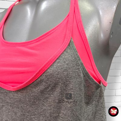**HOY** Camiseta deportiva con top DOMYOS color Gris y fresa Talla S