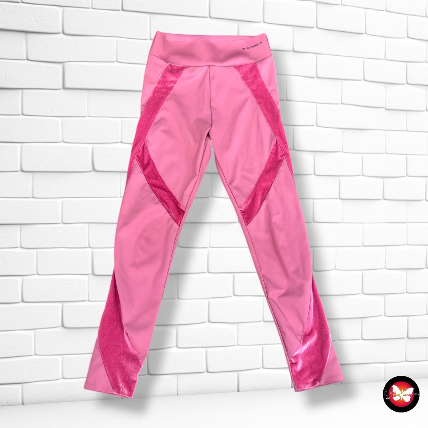 Mallas deportivas con terciopelo ZARA color Uva Talla 9-10 años