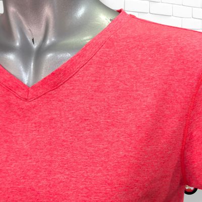 **HOY** Camiseta deportiva OUTPAGE color Fresa Talla XS