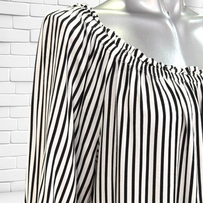 **HOY** Blusa escote barco de rayitas STREET ONE color Blanco y negro Talla 40