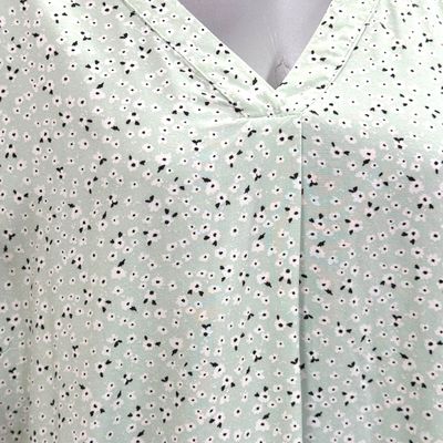 **HOY** Blusa de manga larga de florecitas MAXI BLUE color Menta Talla 52