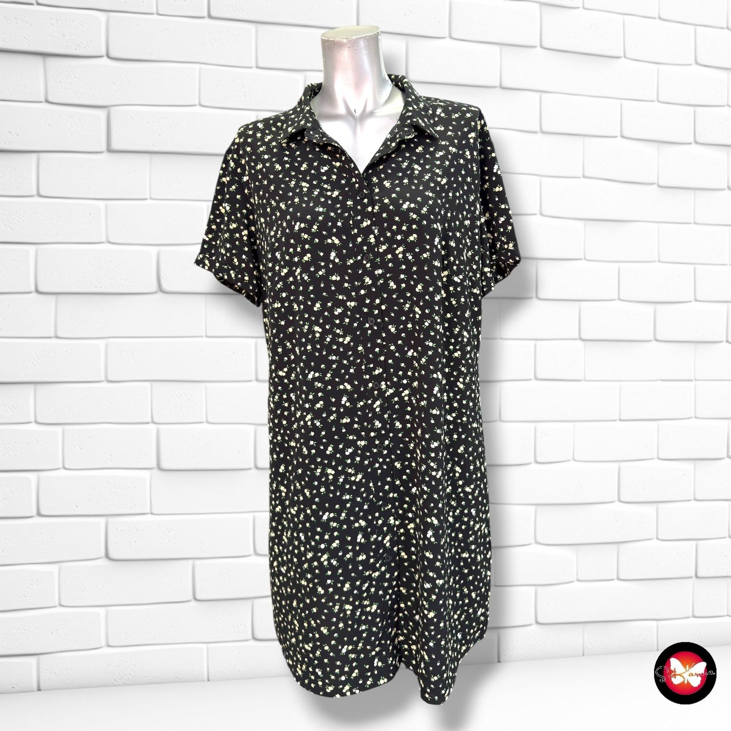 Vestido camisero de florecitas DIVIDED color Negro y varios Talla M