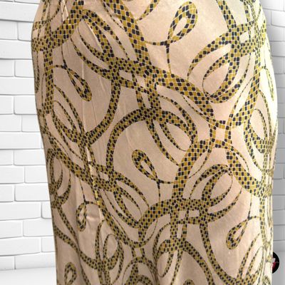 **HOY** Falda midi satinada color Taupe y verde oliva Talla S