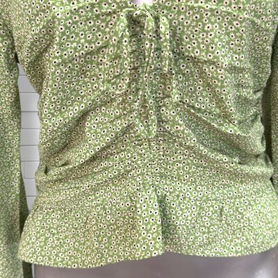 **HOY** Blusa de manga larga de florecitas H&M color Verde y varios Talla S