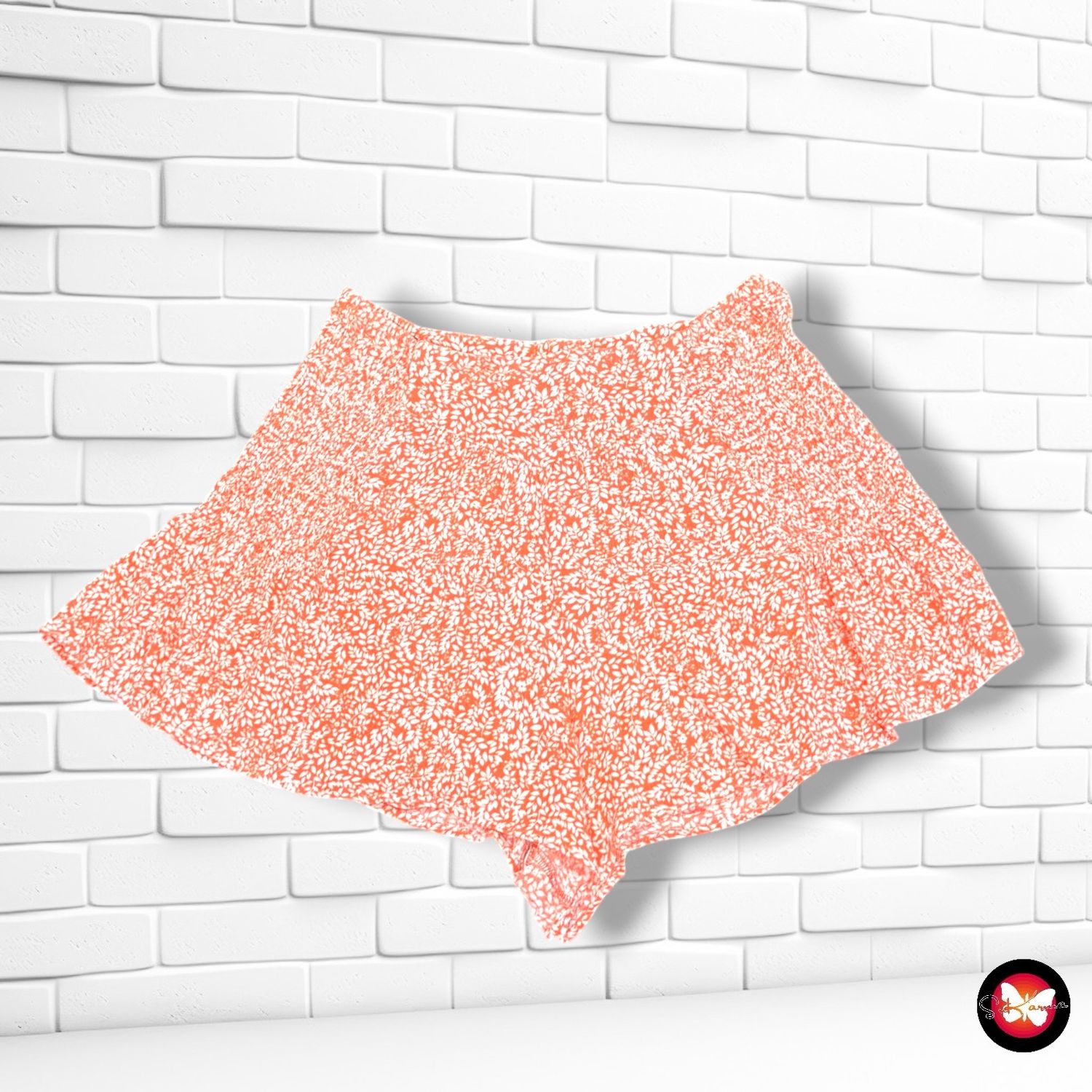 Short sueltito PULL&amp;BEAR color Naranja y blanco Talla S
