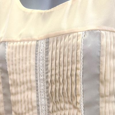 **HOY** Blusa estilo romántico MANGO color Crema Talla S