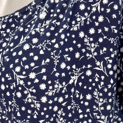 **HOY** Vestido de manga corta color Azul marino y blanco Talla L