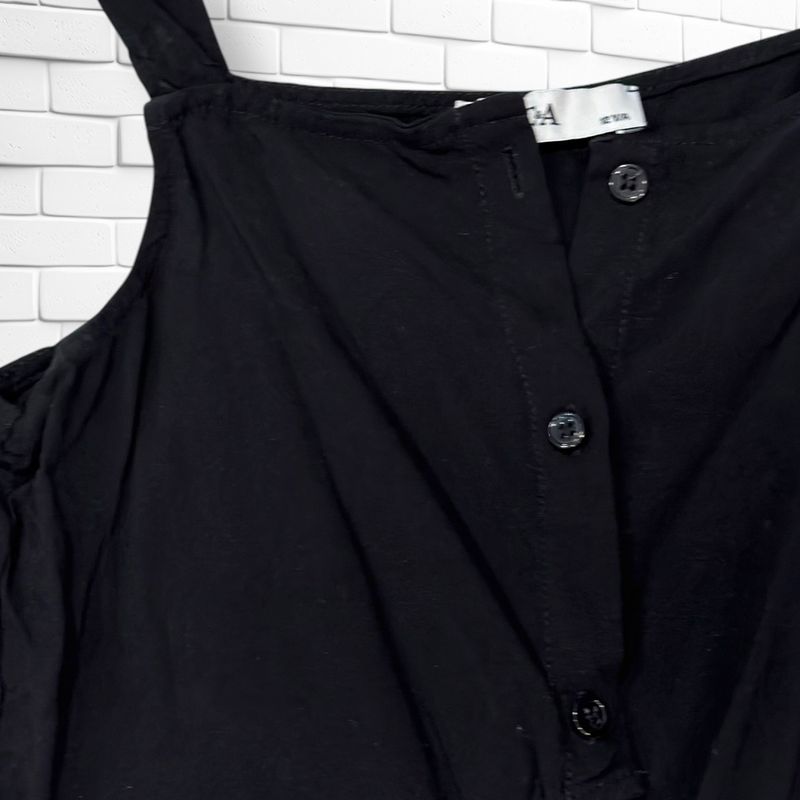 Blusa cropped C&amp;A color Negro Talla 12 años