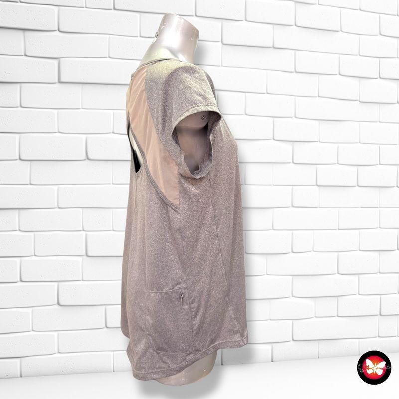 Camiseta deportiva BERSHKA color Gris Talla M