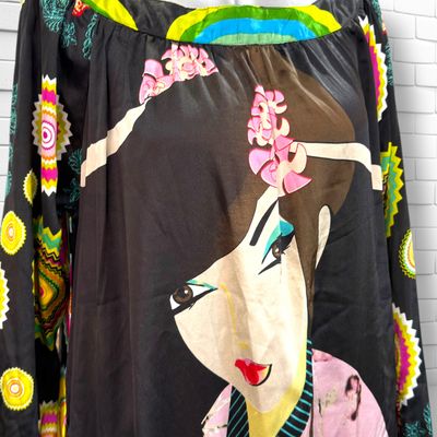 **HOY** Vestido satinado DESIGUAL color Varios Talla 40 (grande)