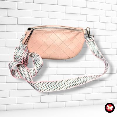 **HOY** Bolso bandolera /riñonera color Rosa Talla PEQUEÑO