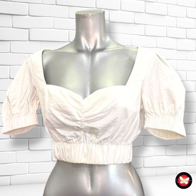 **HOY** Blusa cropped PRETTYLITTLETHING color Blanco Talla 36 (8UK)