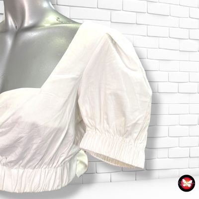 **HOY** Blusa cropped PRETTYLITTLETHING color Blanco Talla 36 (8UK)