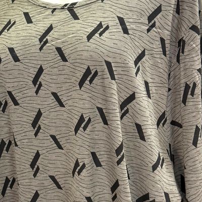 **HOY** Camiseta de media manga color Gris y negro Talla 52