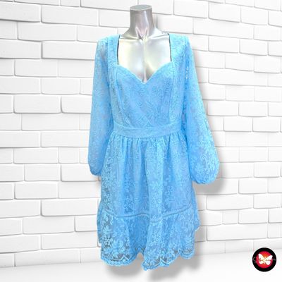 **HOY** Vestido de encaje color Celeste Talla XL