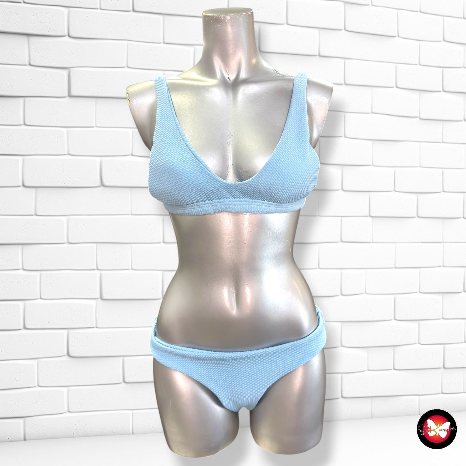 Bikini ZAFUL color Celeste Talla L (muy pequeña)