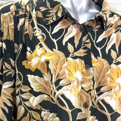 **HOY** Camisa de manga larga H&M color Negro y beige Talla 2XL
