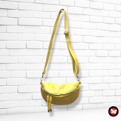 **HOY** Riñonera color Amarillo Talla PEQUEÑO