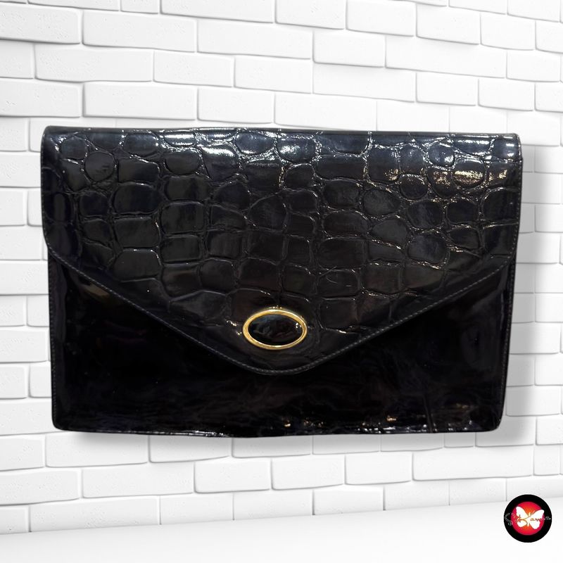 Sobre mano vintage / bandolera acharolado  color Negro Talla GRANDE