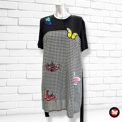 **HOY** Vestido de manga corta con parches DIVIDED color Negro y blanco Talla 38