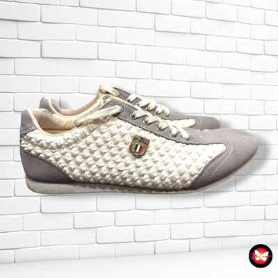 **HOY** Zapatillas color Blanco y gris Talla Calzado 41