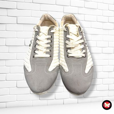 **HOY** Zapatillas color Blanco y gris Talla Calzado 41