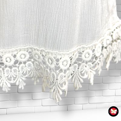 **HOY** Blusa sin mangas con encaje  color Blanco roto Talla ÚNICA