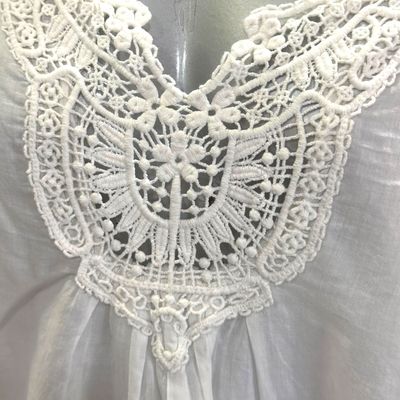 **HOY** Blusa de media manga con encaje  color Blanco Talla ÚNICA