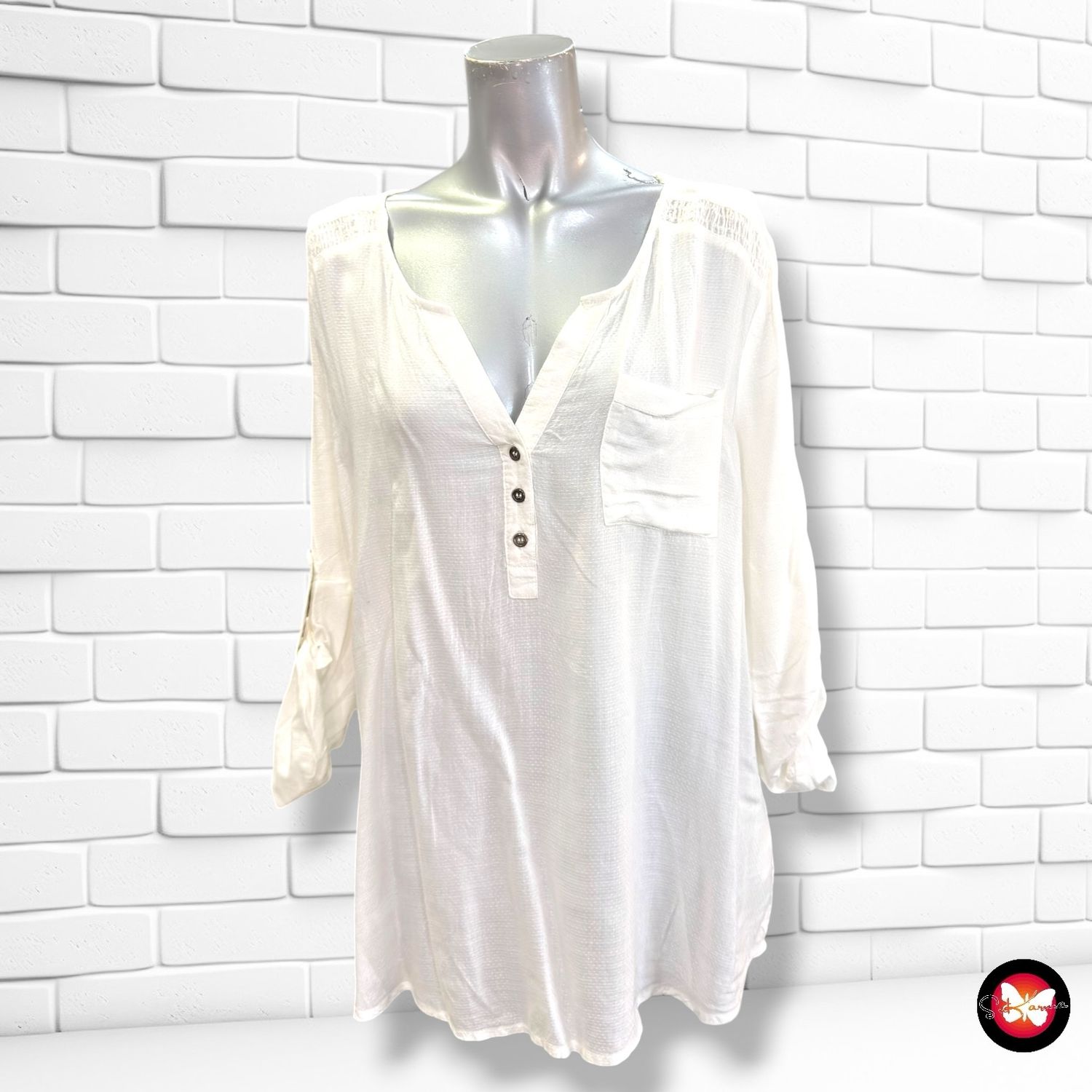 Blusa de media manga UNIT color Blanco Talla XL