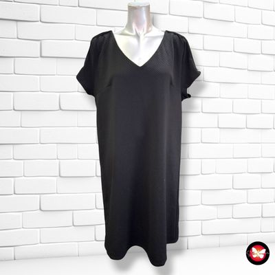 **HOY** Vestido de manga corta color Negro y dorado Talla 46