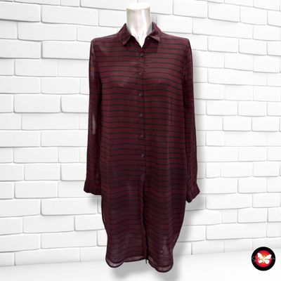 **HOY** Camisola de rayas traslúcida STRADIVARIUS color Vino y negro Talla S