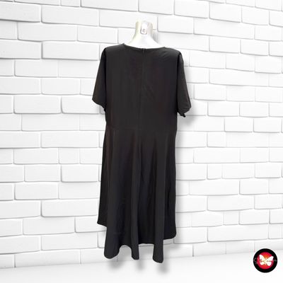 **HOY** Vestido midi de manga corta SHEIN CURVE color Negro Talla 2XL