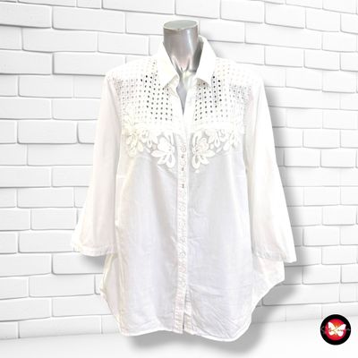 **HOY** Camisa de media manga con bordados color Blanco Talla XL