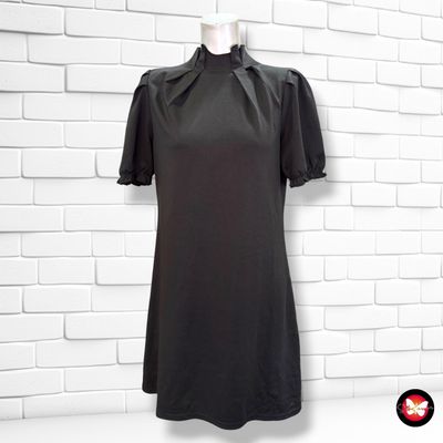 **HOY** Vestido de manga corta y cuello cerrado color Negro Talla M