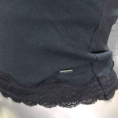 **HOY** Crop top HOLLISTER color Negro Talla S