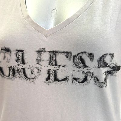 **HOY** Camiseta de manga corta GUESS color Gris Talla M