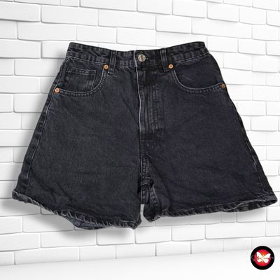**HOY** Short ZARA color Negro vaquero Talla 34