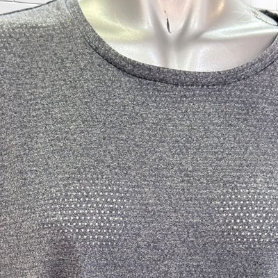 **HOY** Camiseta deportiva H&M color Gris Talla XL (grande)