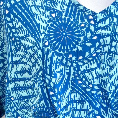 **HOY** Blusa de media manga ULLA POPKEN color Azul y turquesa Talla 48/50