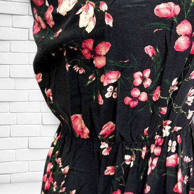 **HOY** Vestido largo de flores VERO MODA color Negro y varios Talla XS