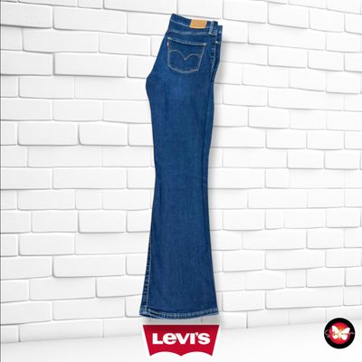 **HOY** Pantalón 315 SHAPING BOOT LEVI’S color Azul vaquero Talla M/L (W29)
