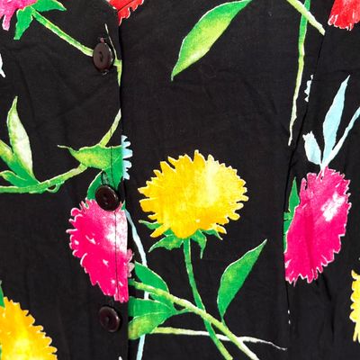 **HOY** Vestido camisero de flores C&amp;A color Negro y varios Talla 42