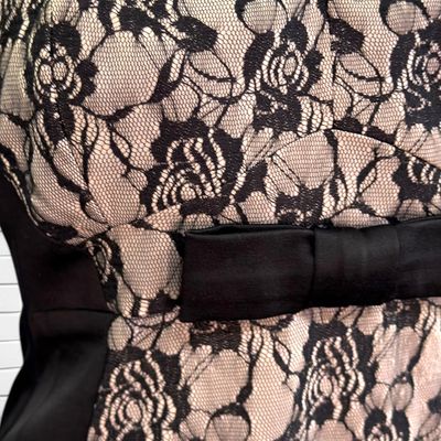 **HOY** Vestido de noche escote palabra de honor  ORSAY color Negro y nude Talla S/M