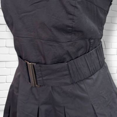 **HOY** Vestido escote palabra de honor  MANGO color Negro Talla M