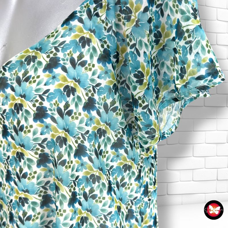 **HOY** Vestido de florecitas MD’M color Varios Talla 38