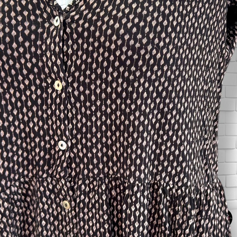 **HOY** Vestido de manga corta H&amp;M color Negro y taupe Talla S