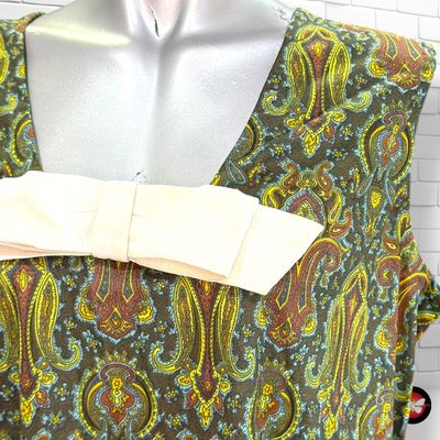 **HOY** Vestido midi sin mangas color Verde y varios Talla L/XL