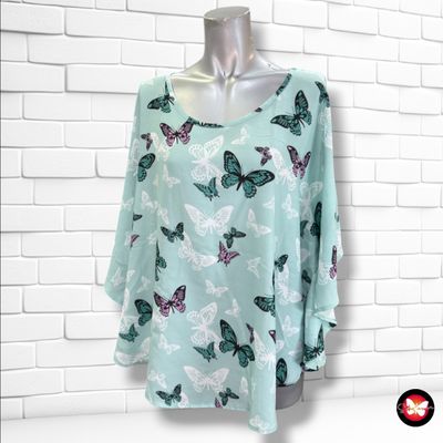 **HOY** Blusa estampado marisposas color Menta y varios Talla 46/48